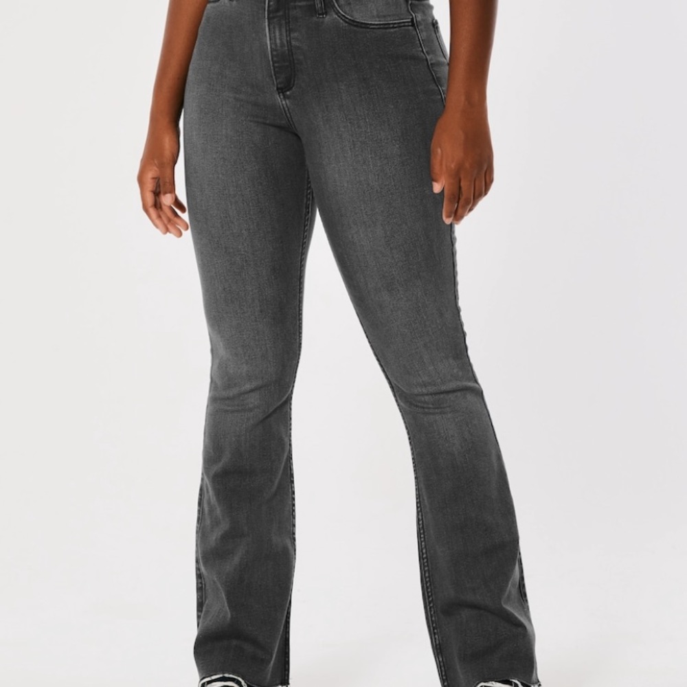 FLARE JEANS